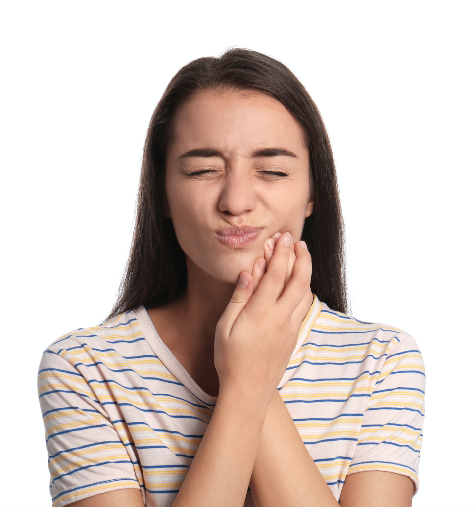 Сильно заболел зуб ночью. Зубная боль. у девушки болит зуб. young woman suffering from toothache.