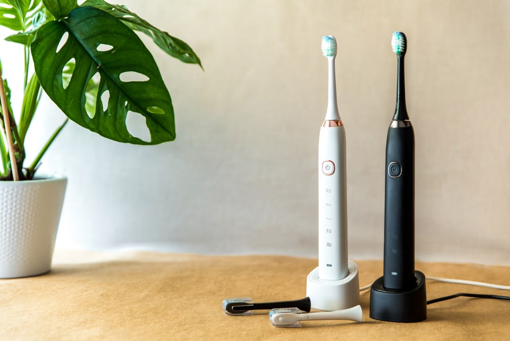 TOOTHBRUSHING TIED TO LOWER RATES OF PNEUMONIA AMONG HOSPITALIZED PATIENTS
