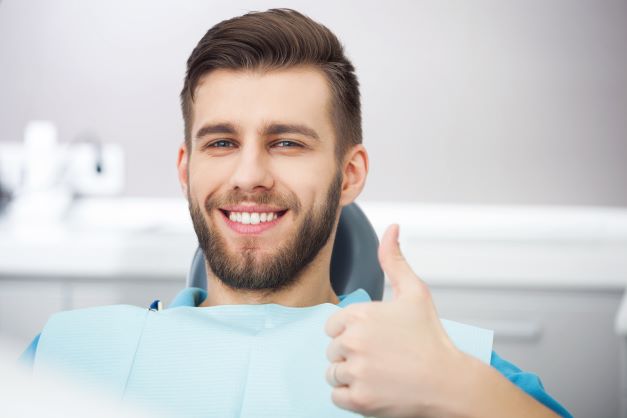 HOW CAN I KEEP MY TEETH AND GUMS HEALTHY?